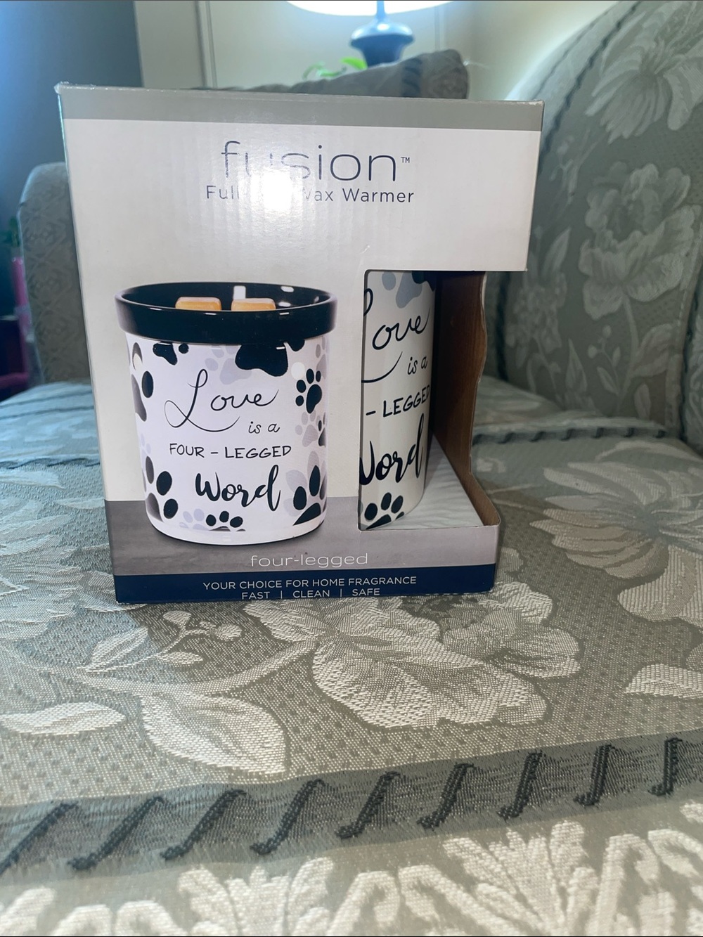 Fusion Four-Legged Word Wax Warmer - White with Black Paw Print NEW!